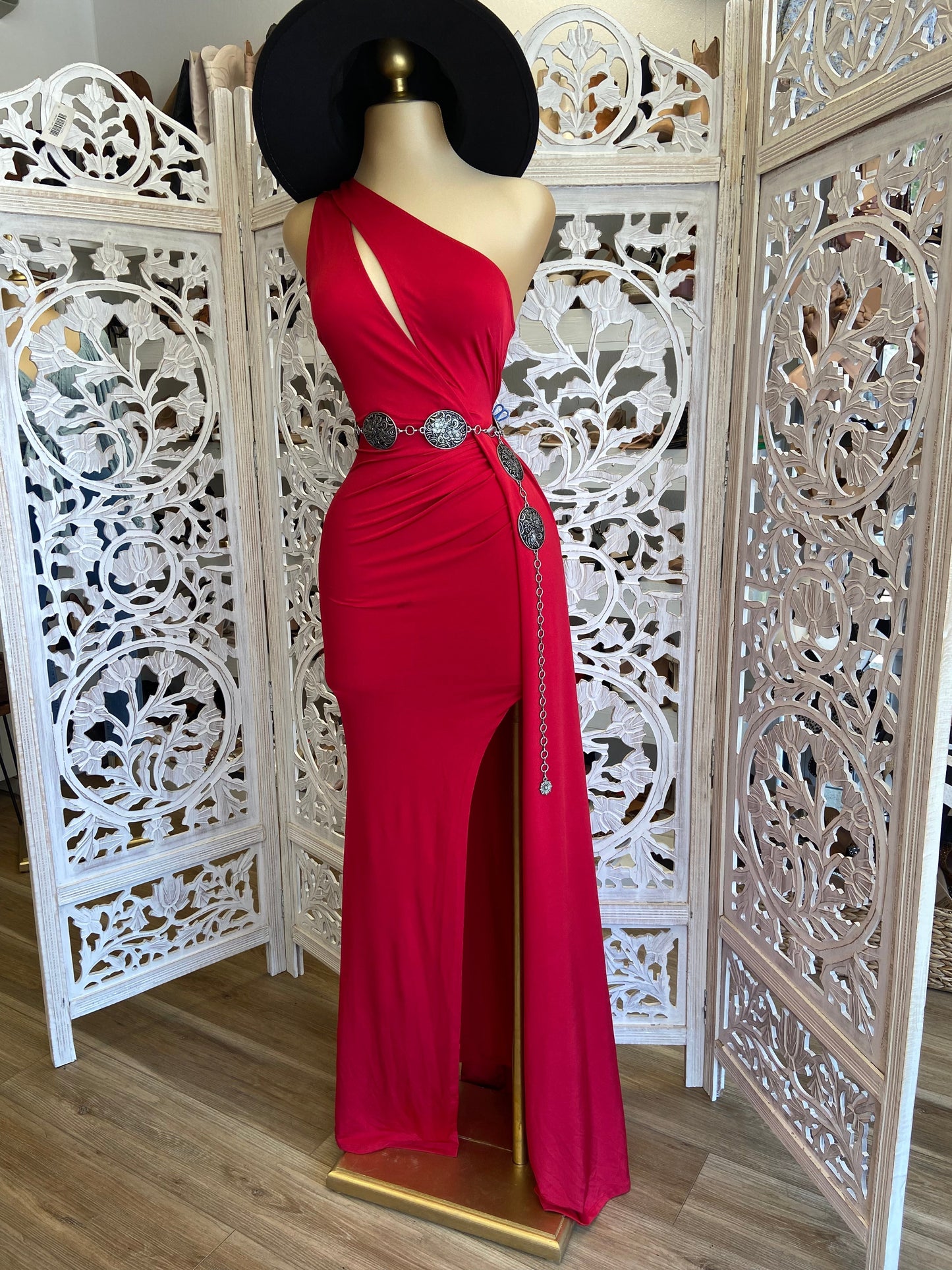 Red Cutout Draped along Dress