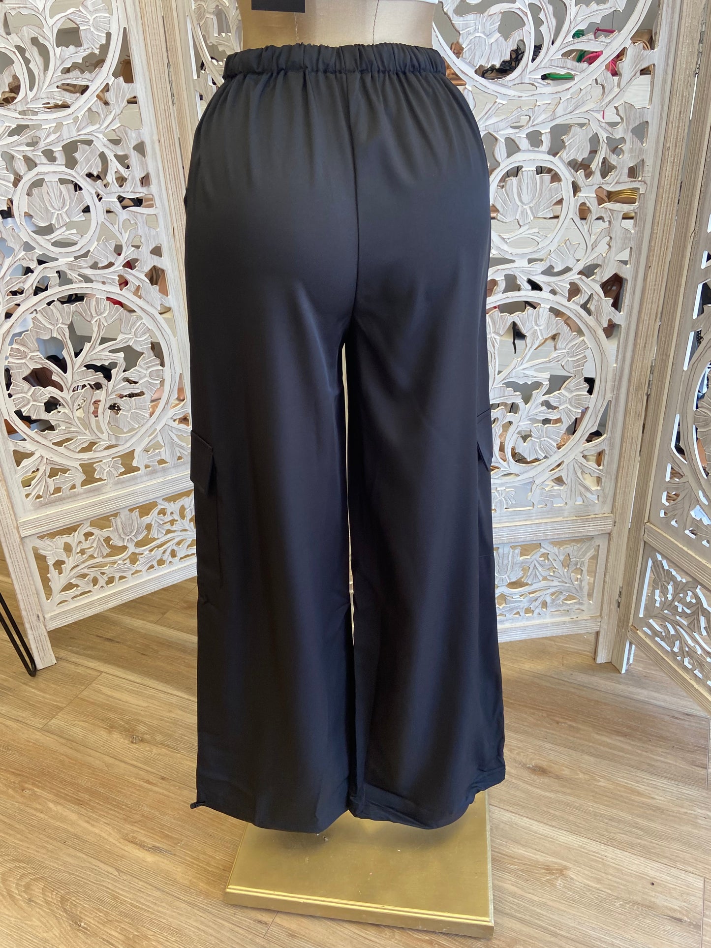 Black Wide Leg Jogger Cargo Pants