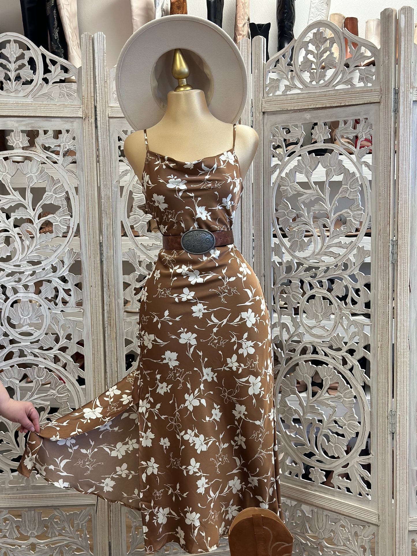 Satin Brown Floral Midi Dress- Not Stretchy 100% poli¨¦ster