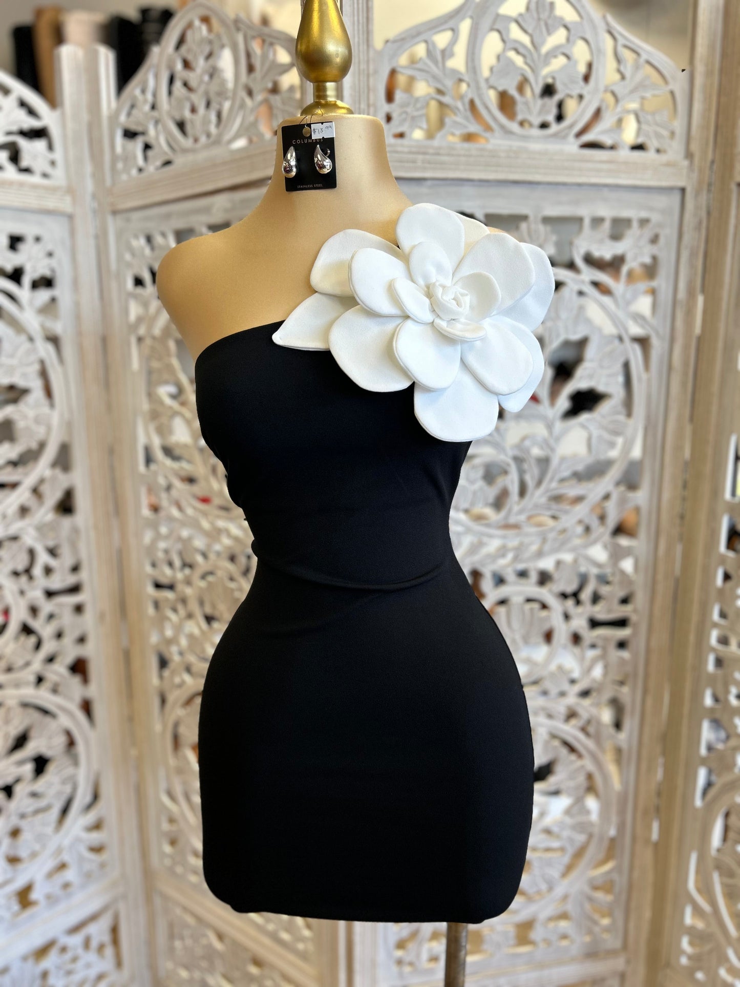 Enlarged Flower Black Mini Dress- Stretchy