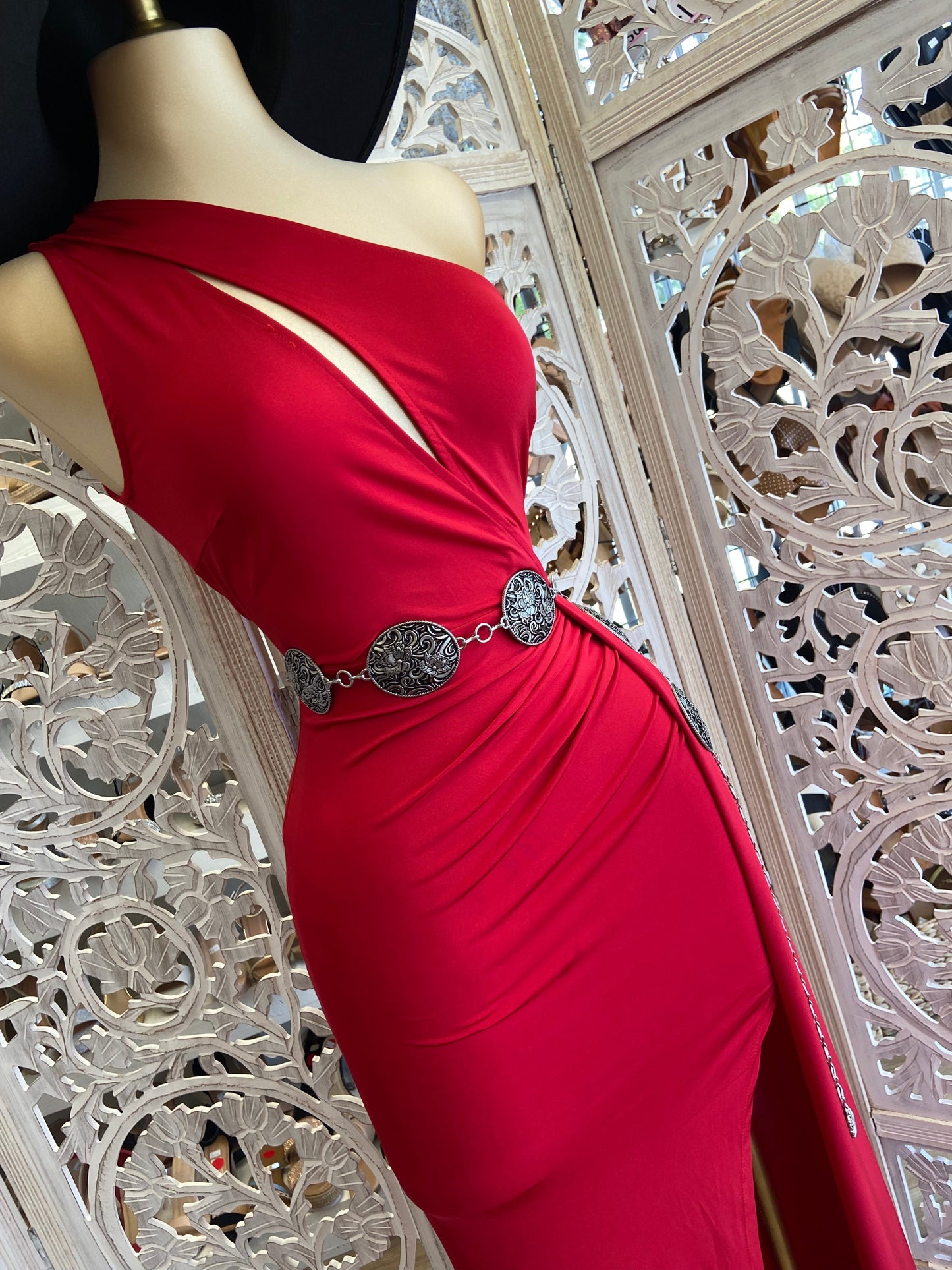 Red Cutout Draped along Dress