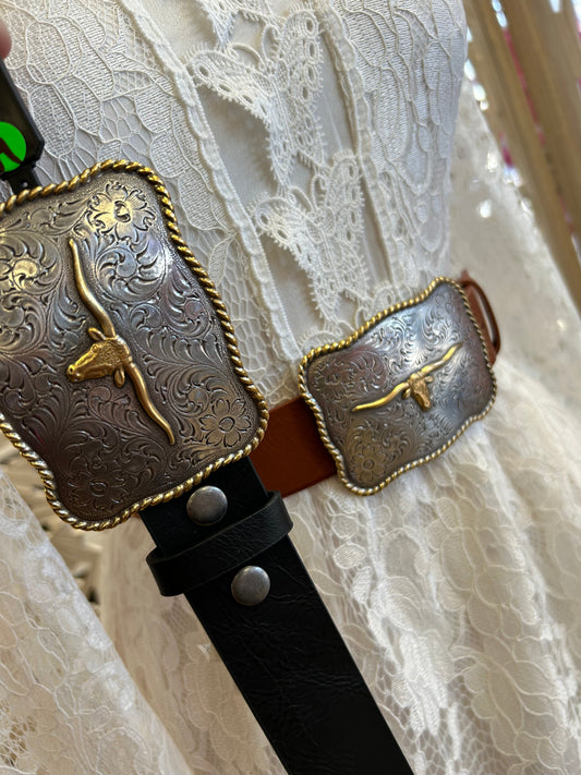 Faux Leather Horn Belt With Buckle