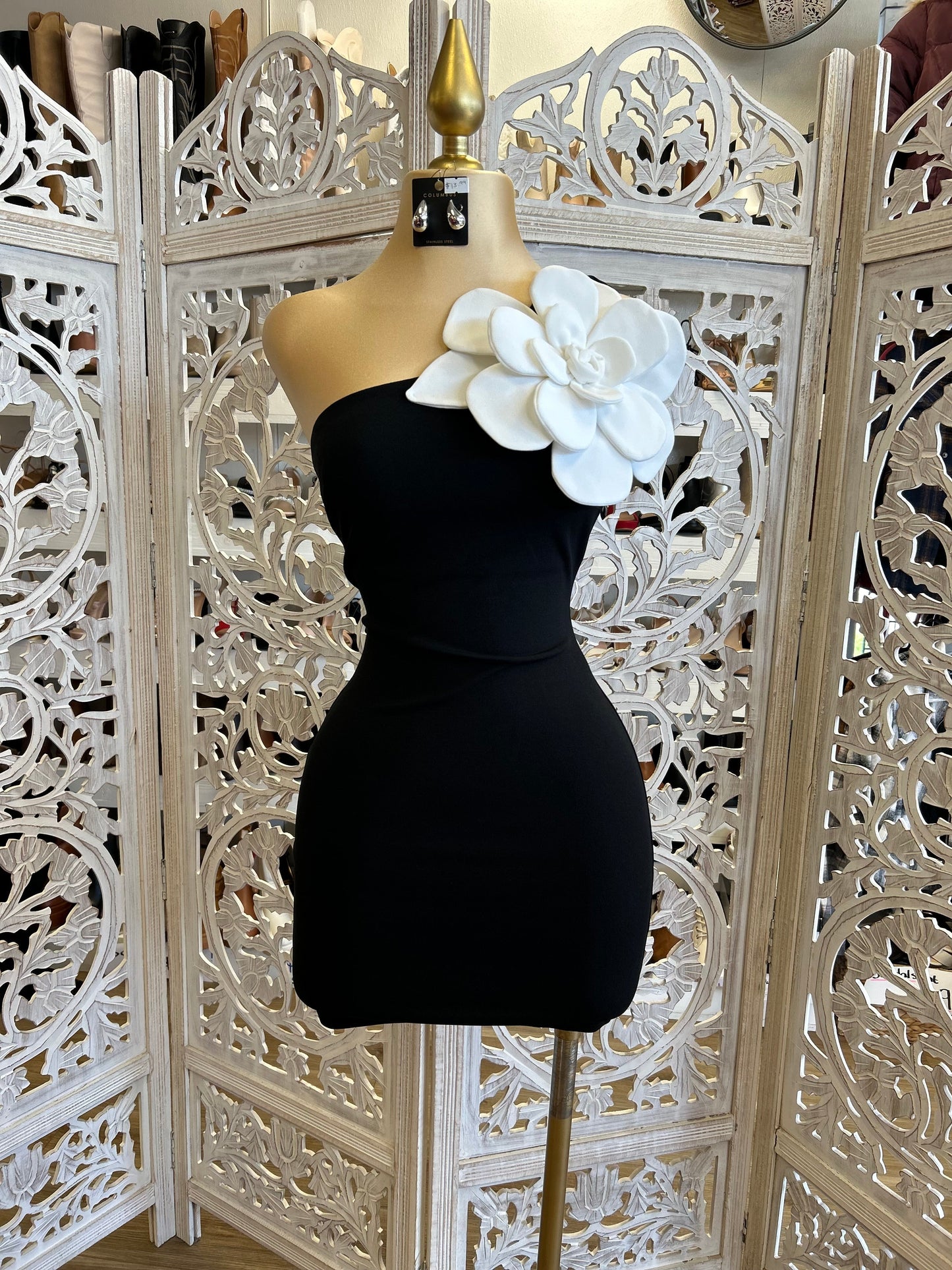 Enlarged Flower Black Mini Dress- Stretchy