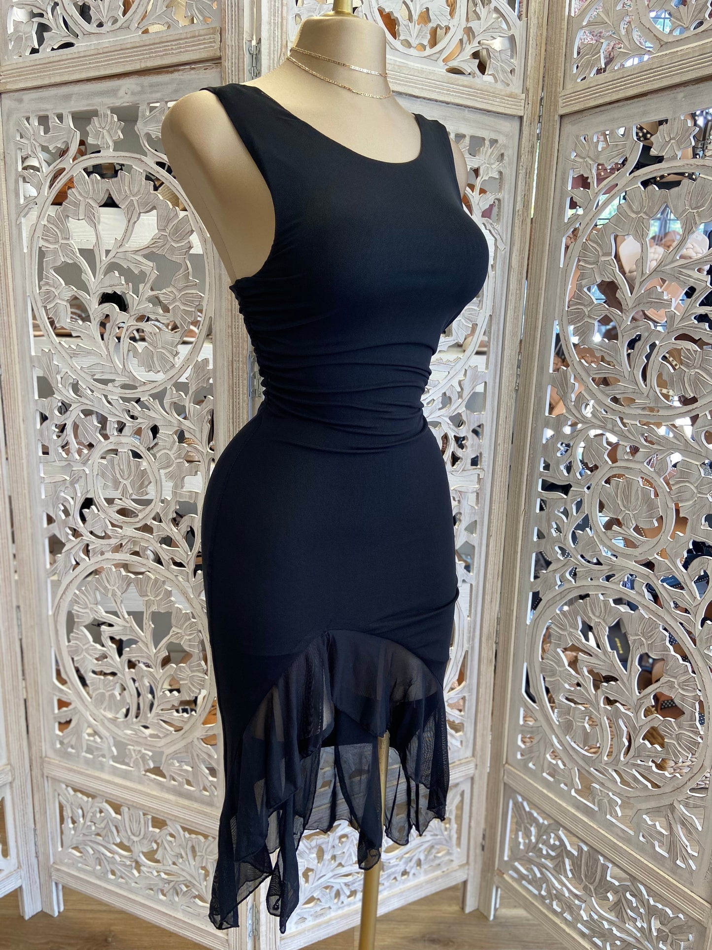 Scoop Neck Black Mesh Ruffle Dres