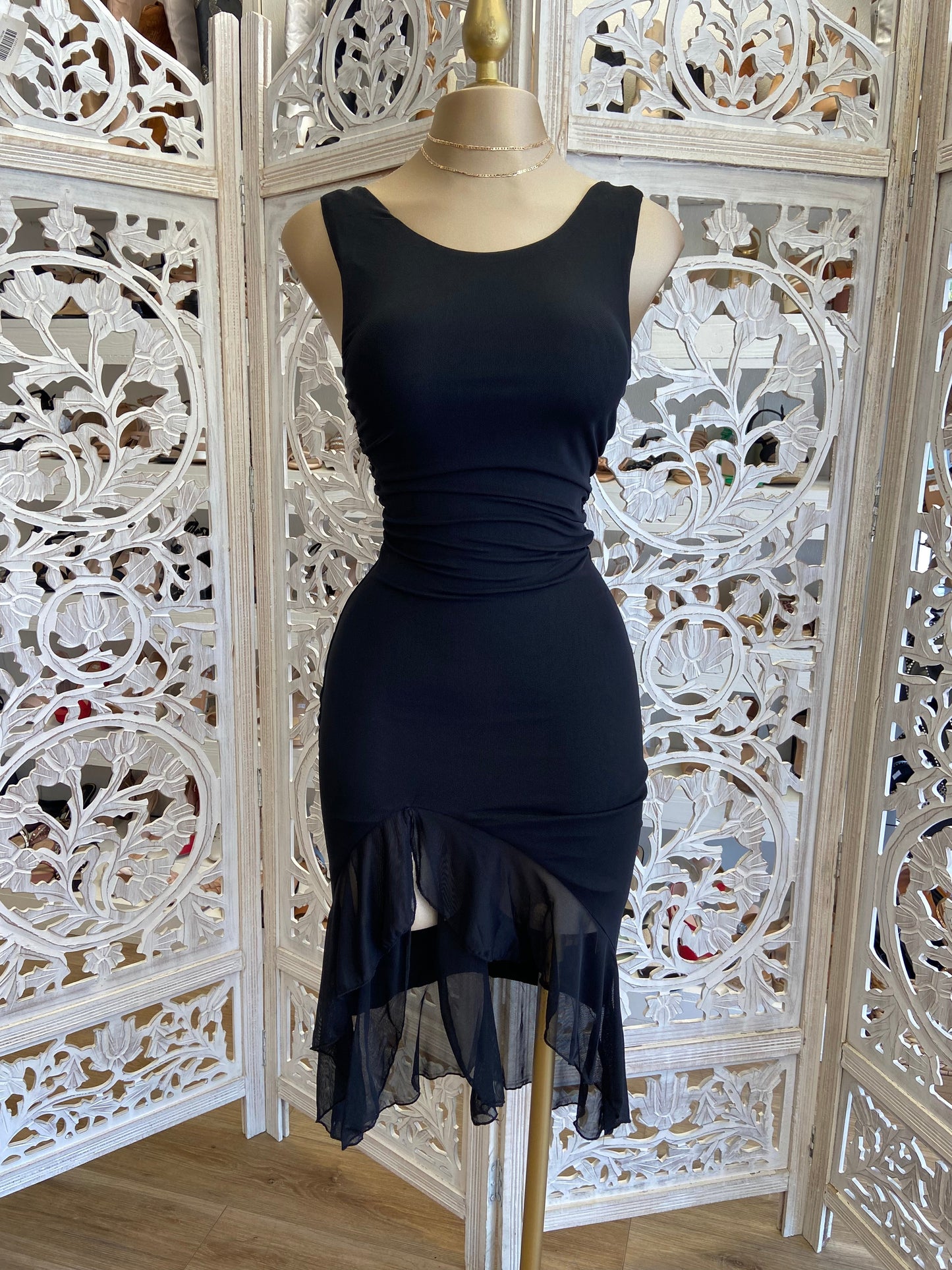 Scoop Neck Black Mesh Ruffle Dres