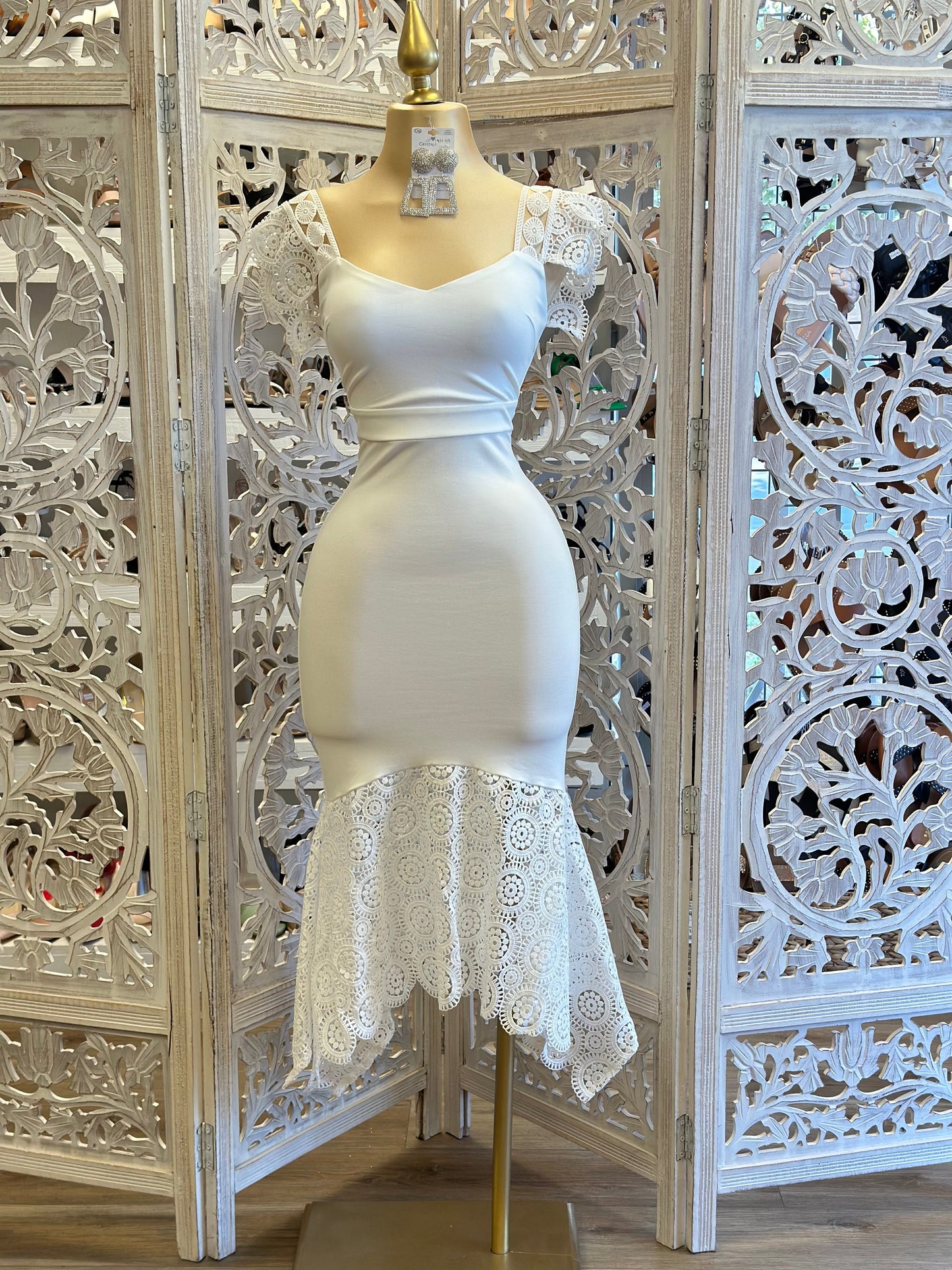 White Lace Sleeve Ruffle Dress