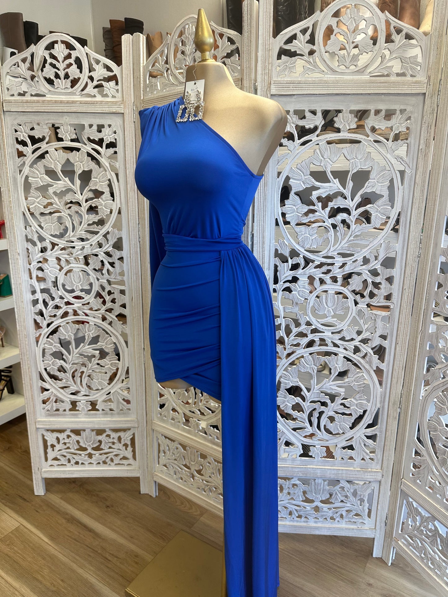 Blue One Sleeve Tailed Dress