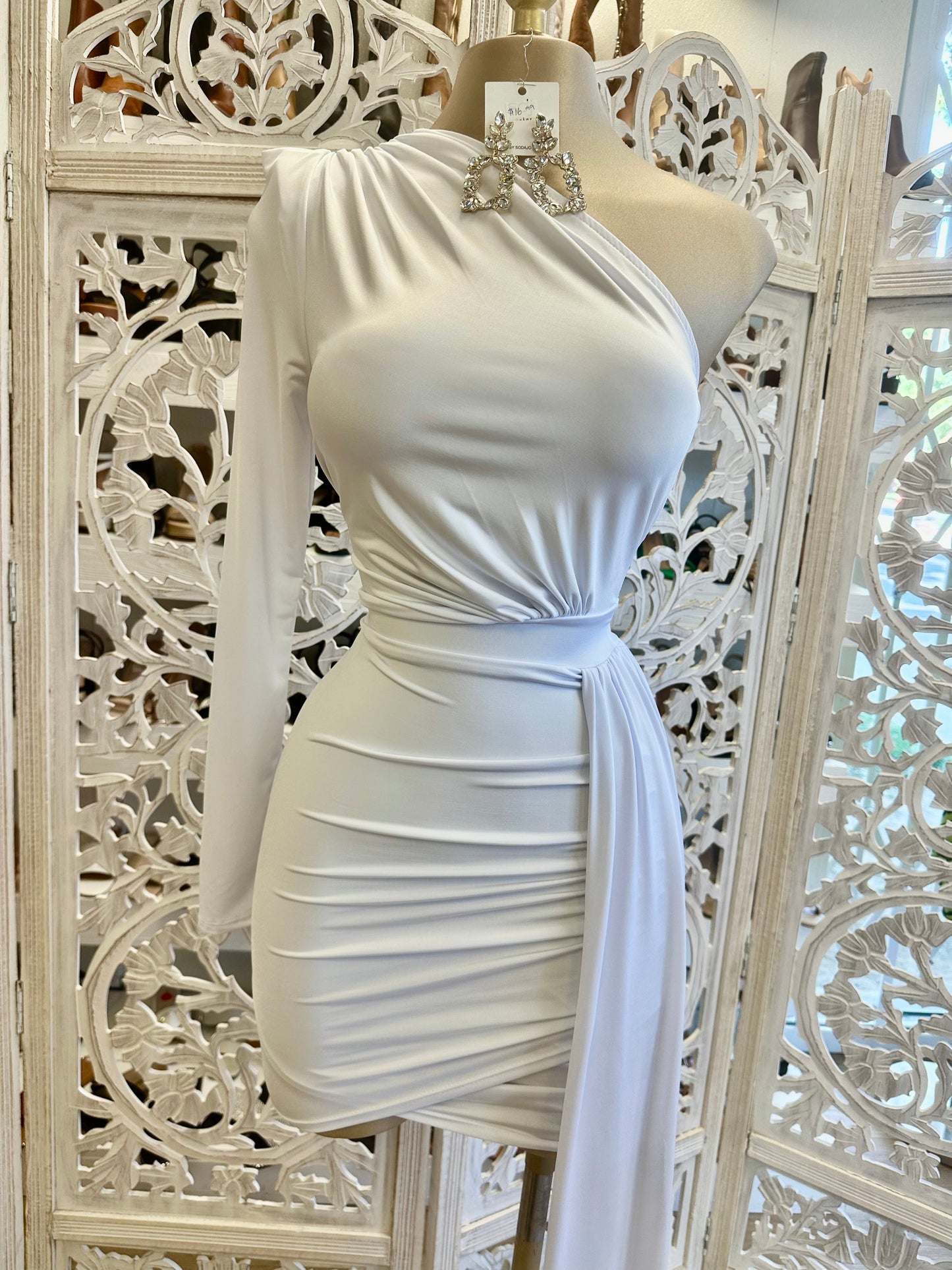 White One Sleeve Tailed Dress