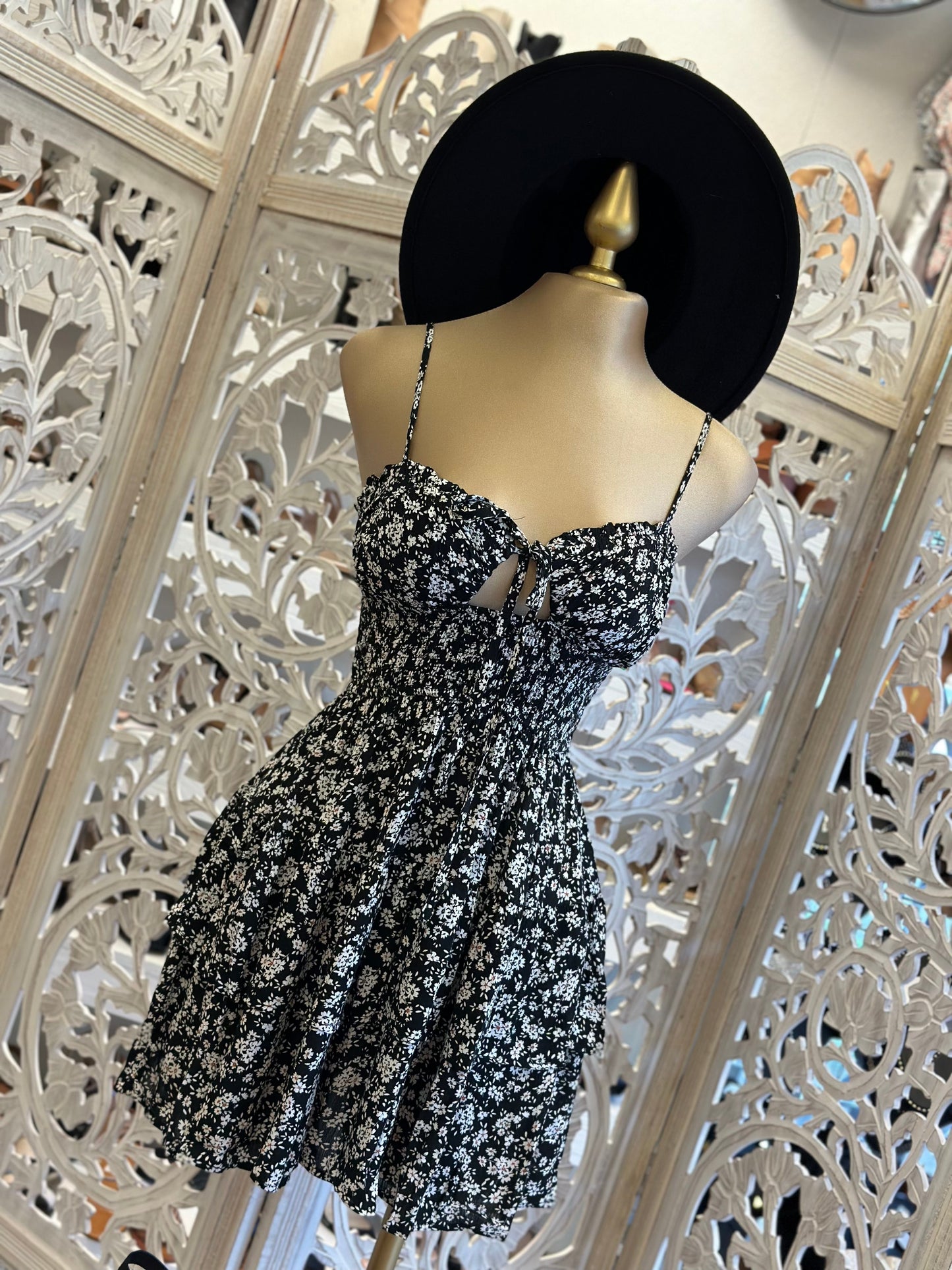 Black Floral Keyhole Dress