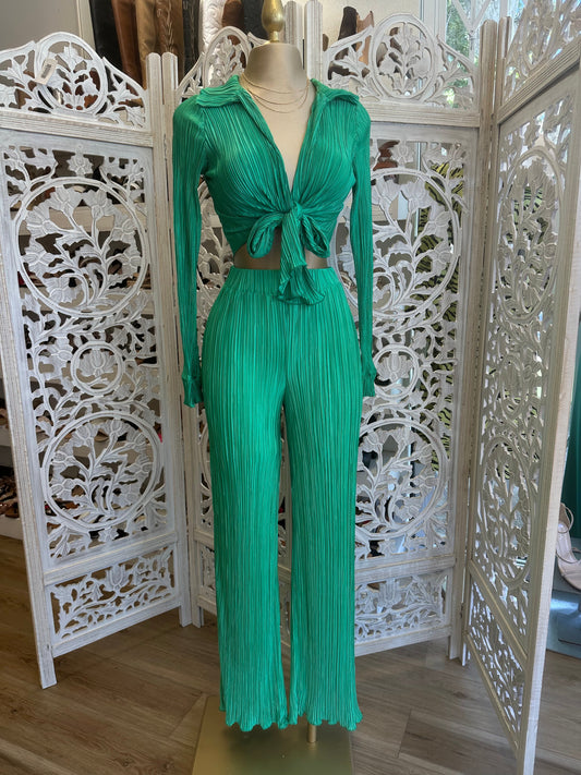 Green Pleated Tie Set