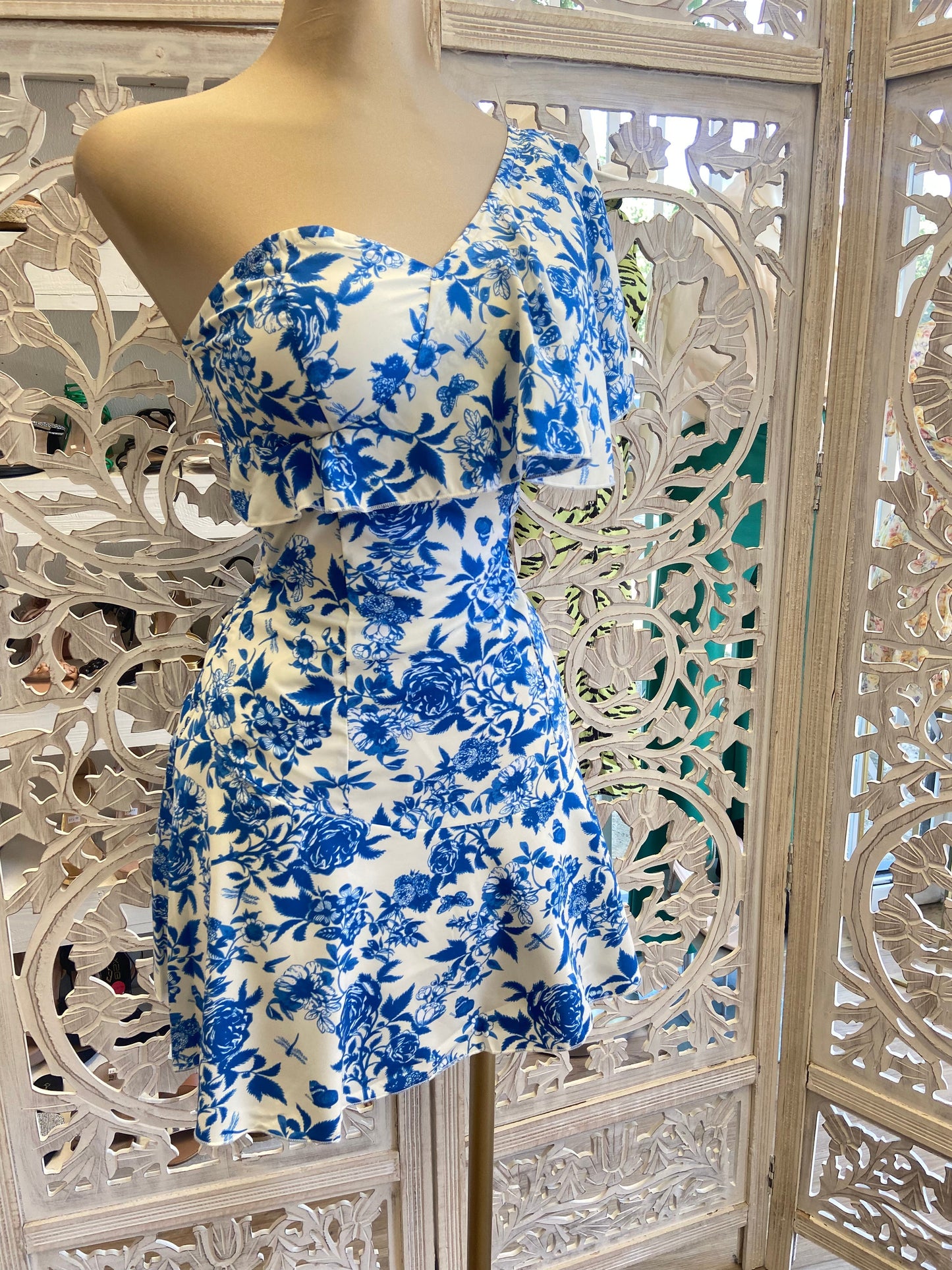 Blue Floral Ruffle Sleeve Dress