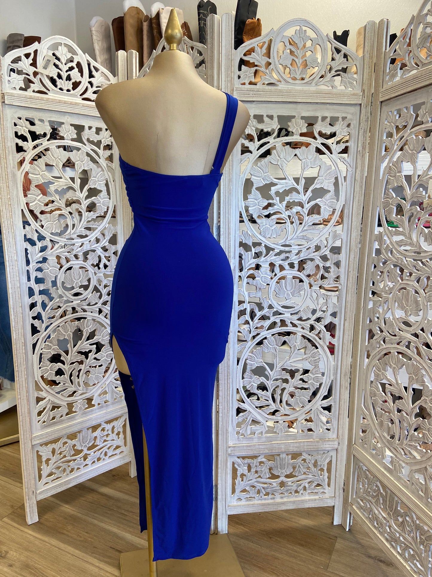 Royal One Shoulder Knotted Dress