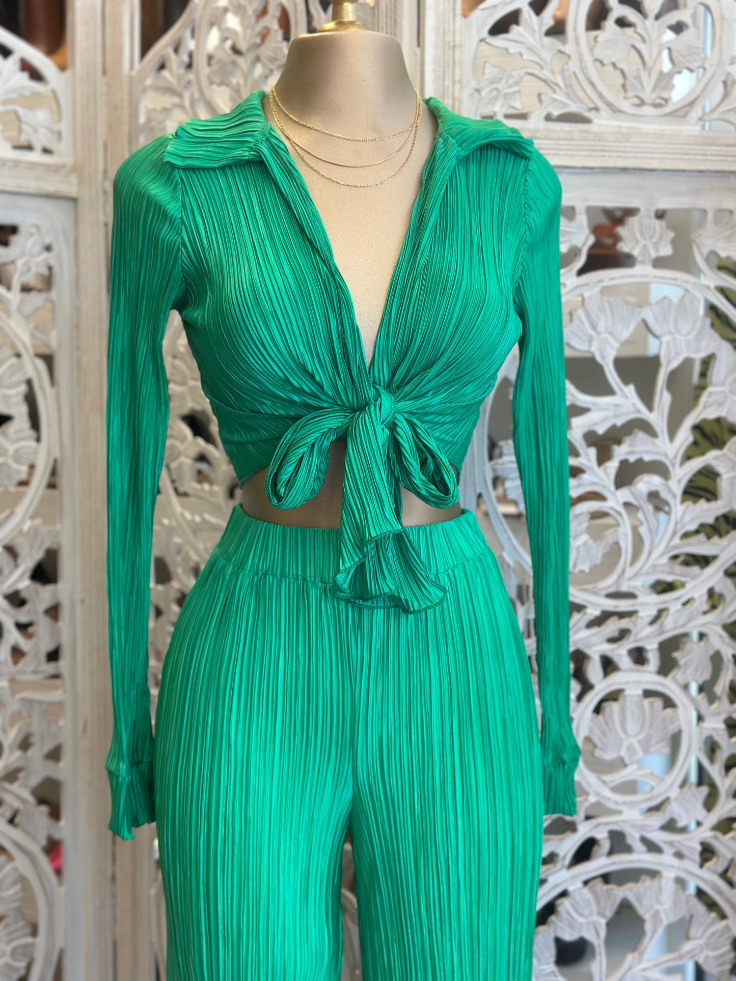 Green Pleated Tie Set