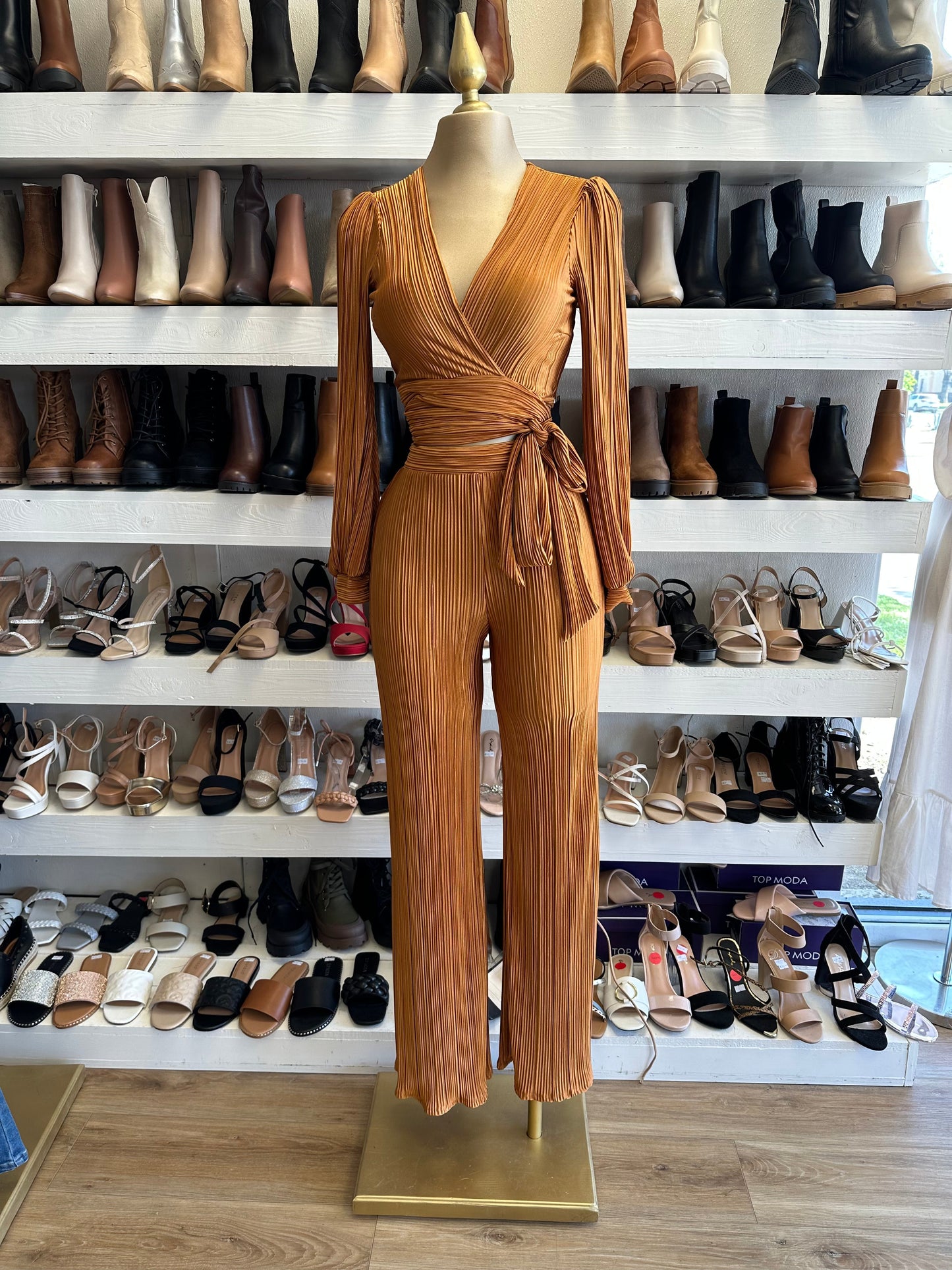 Copper Pleated Set