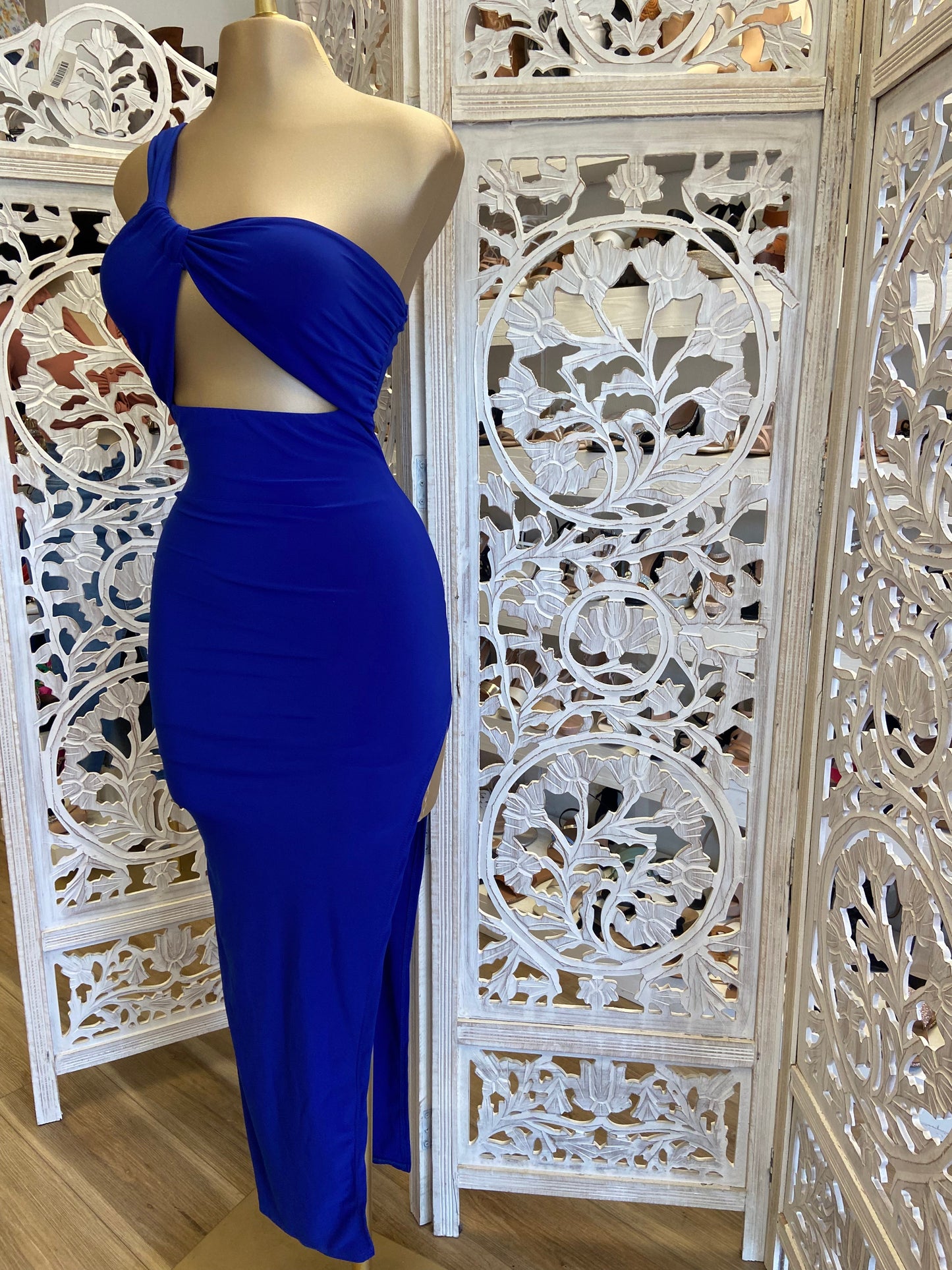 Royal One Shoulder Knotted Dress