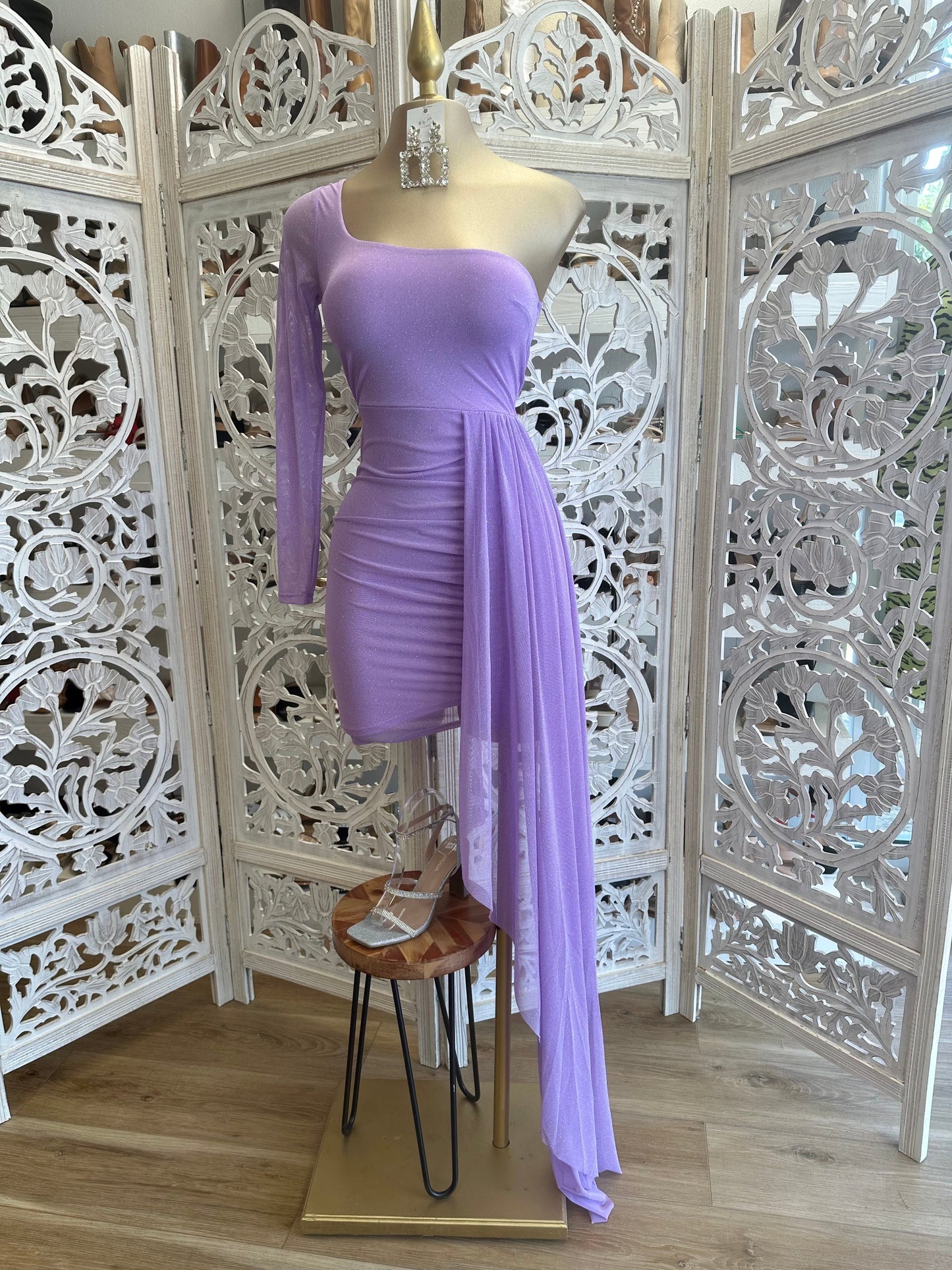 One Sleeve Tailed Lavender Dress