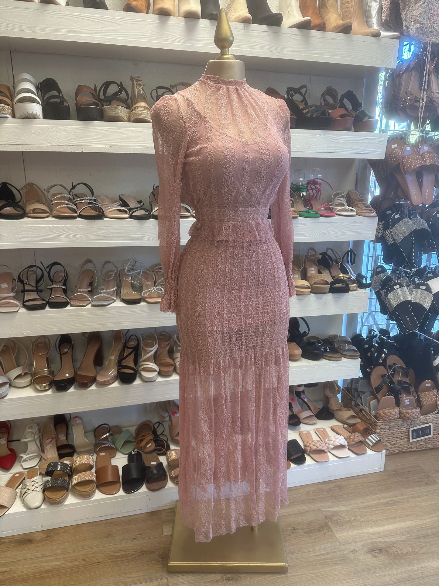 Mauve Lace Maxi Dress