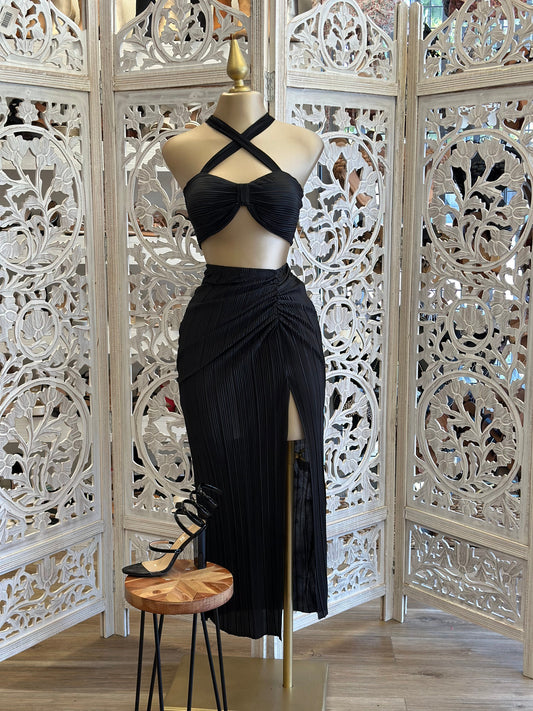 Black Crossfront Pleated Set