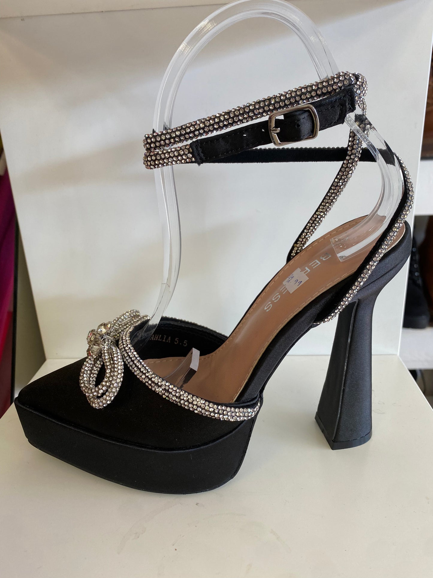 Platform Diamond Bow Heel