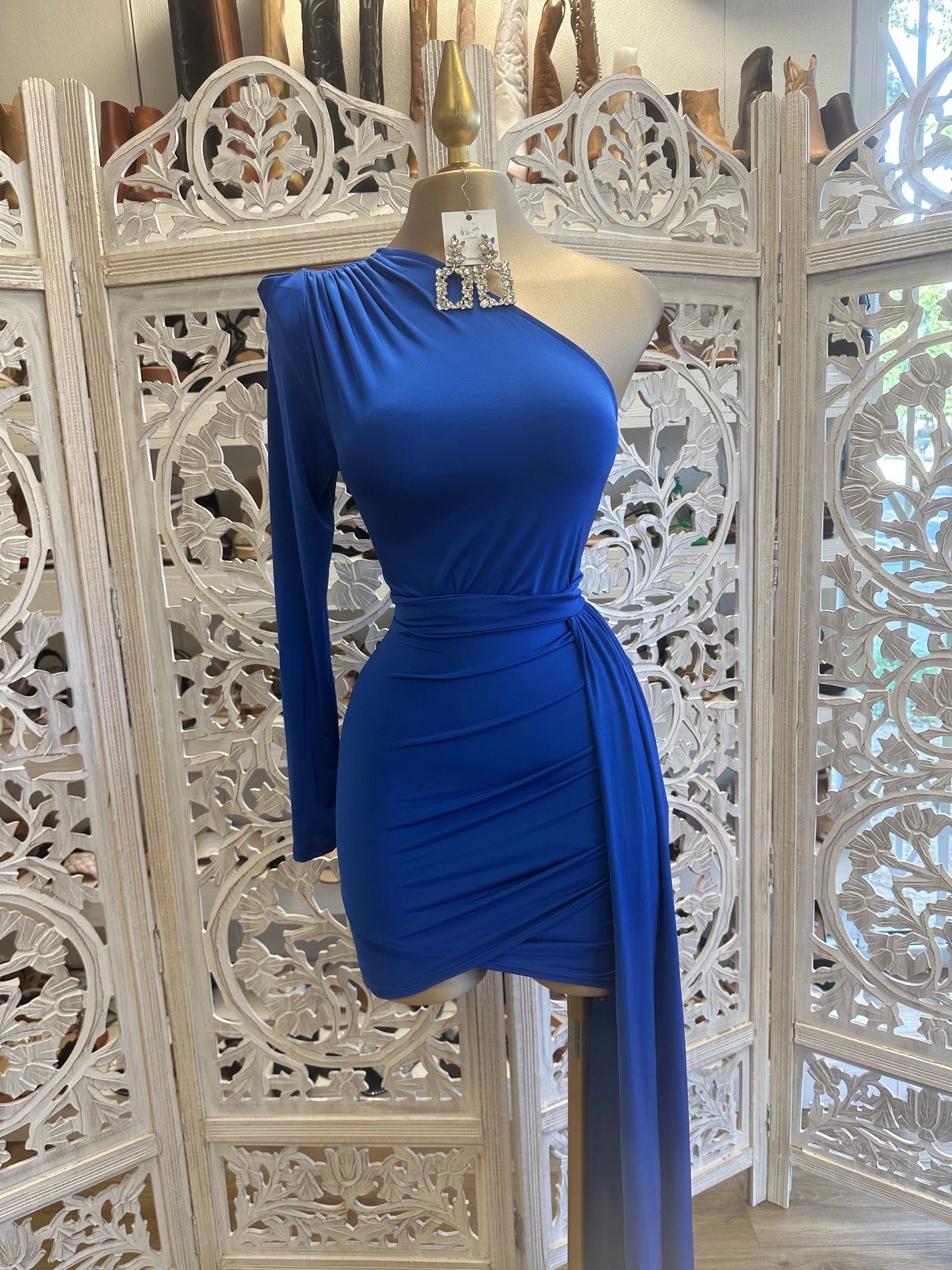 Blue One Sleeve Tailed Dress